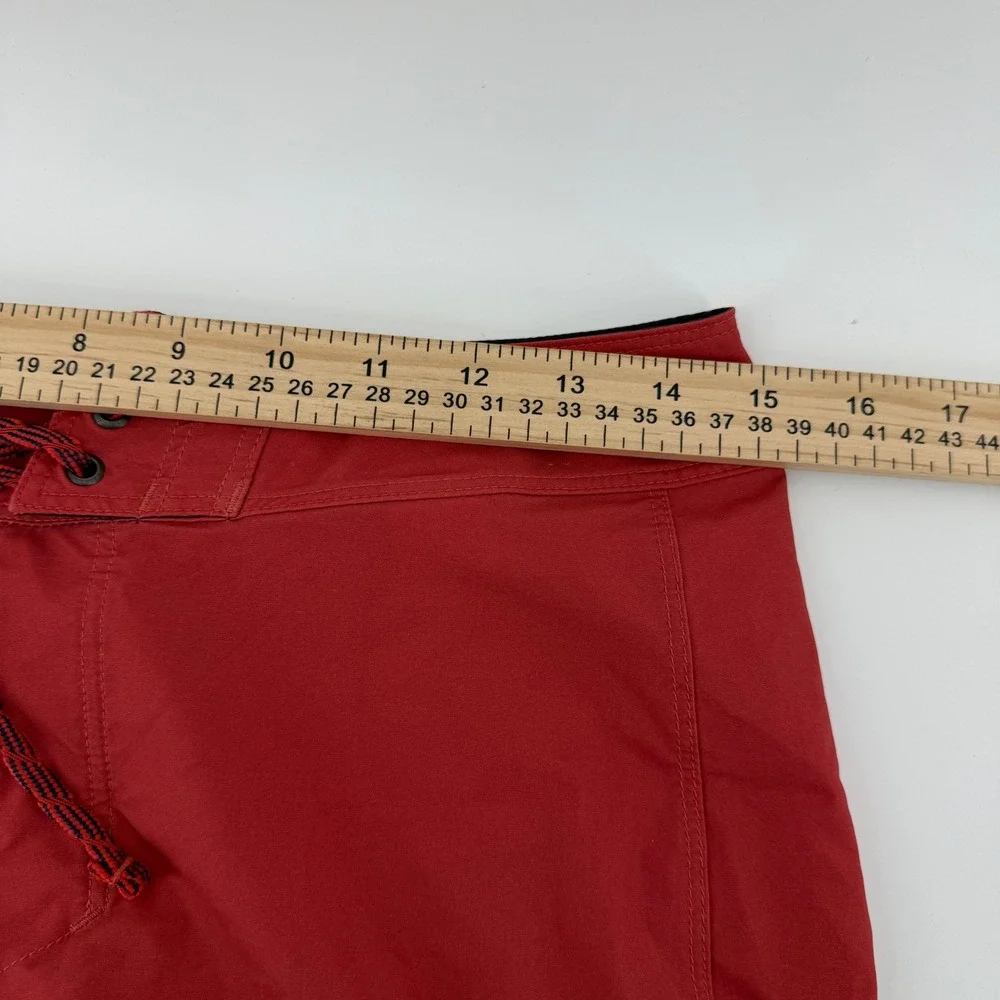 Patagonia Boardshorts Mens 28 Red Striped Hydro Series Recycled Swim Trunks